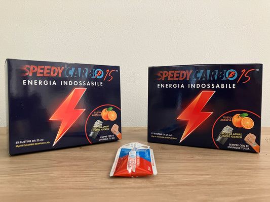 SpeedyCarbo 15 – Confezione da 15 bustine monodose (15g di zuccheri semplici cad.)